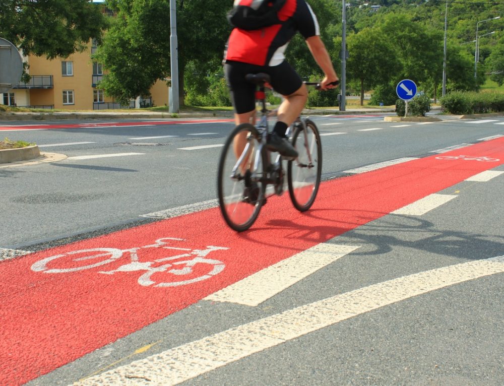 Do Bicyclists Have To Use Hand Signals